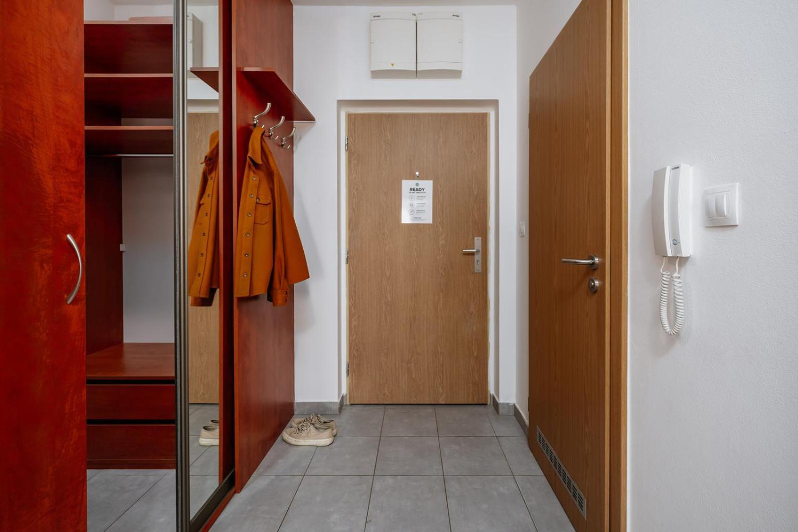 Prague Days - Bright Apartment - Balcony - Private Parking 外观 照片