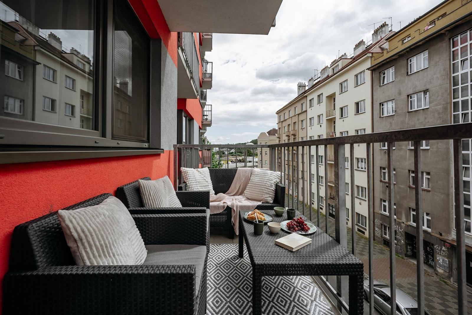 Prague Days - Bright Apartment - Balcony - Private Parking 外观 照片